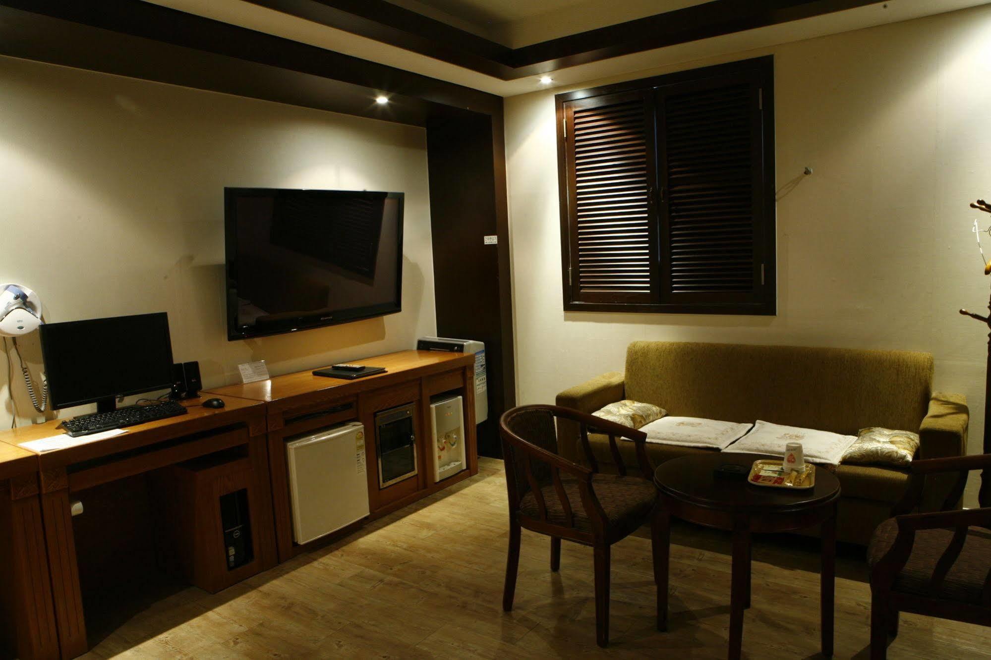 Benikea Daelim Hotel Daejeon Dış mekan fotoğraf